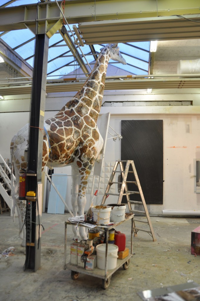 blow up-giraffe-voor-paradiesdecor